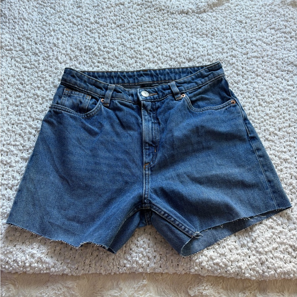 vintage Blue and navy denim shorts #monki